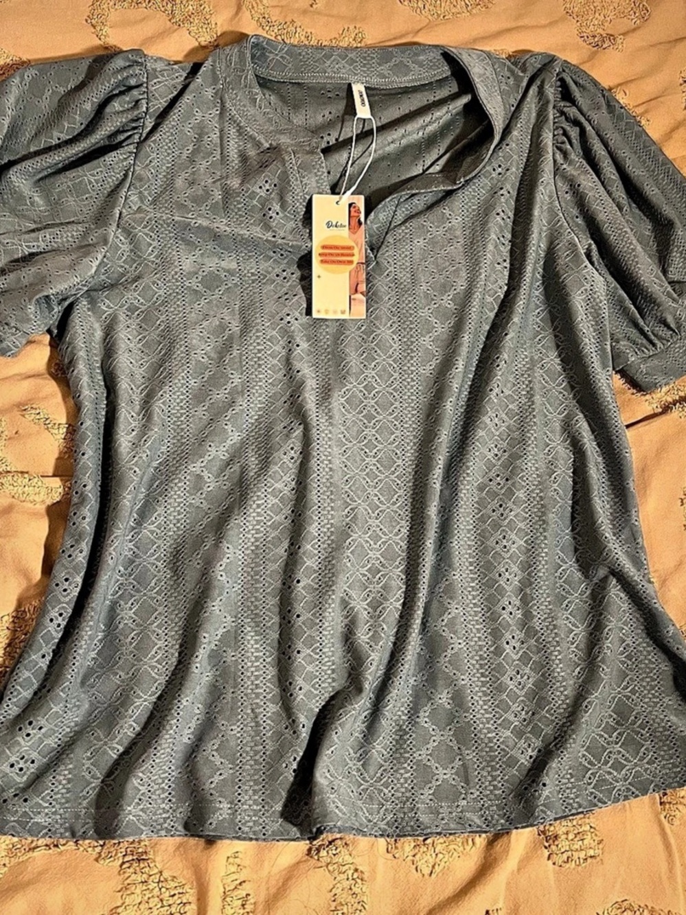 Dokotoo Geometric Short Sleeve Blouse in Gray